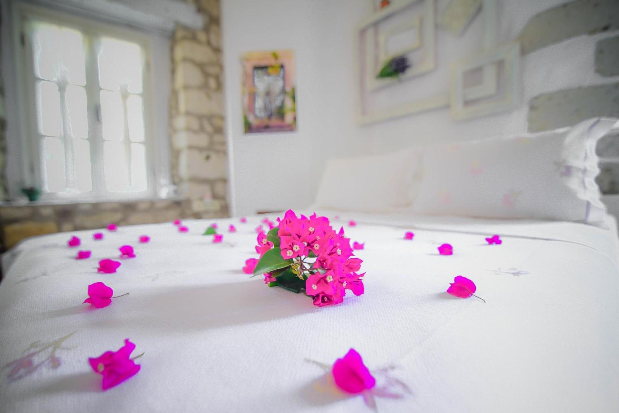 Yukari Sokak Vip Butik Otel Alacati Exterior foto